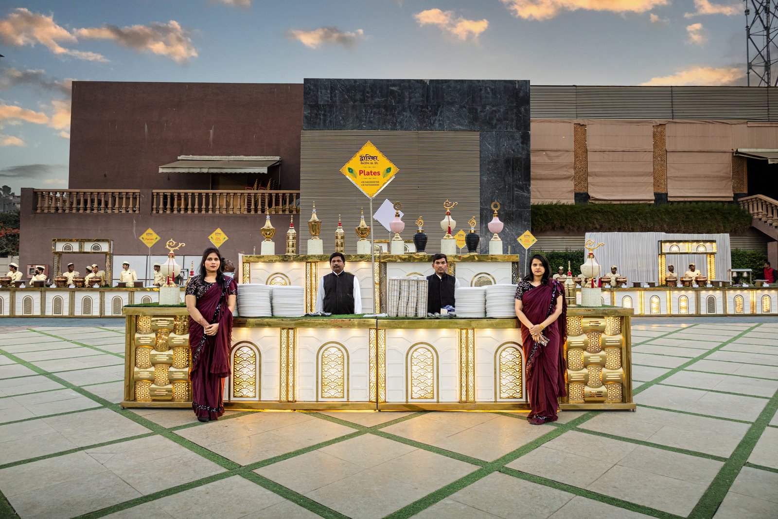 Outdoor live food stalls & buffet counter layout